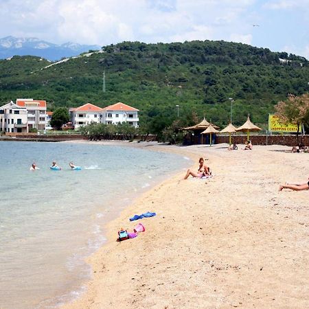 Apartments By The Sea Stara Novalja, Pag - 6301 מראה חיצוני תמונה