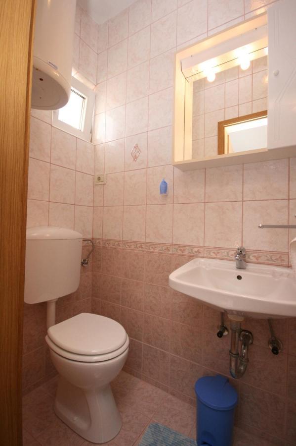 Apartments By The Sea Stara Novalja, Pag - 6301 מראה חיצוני תמונה