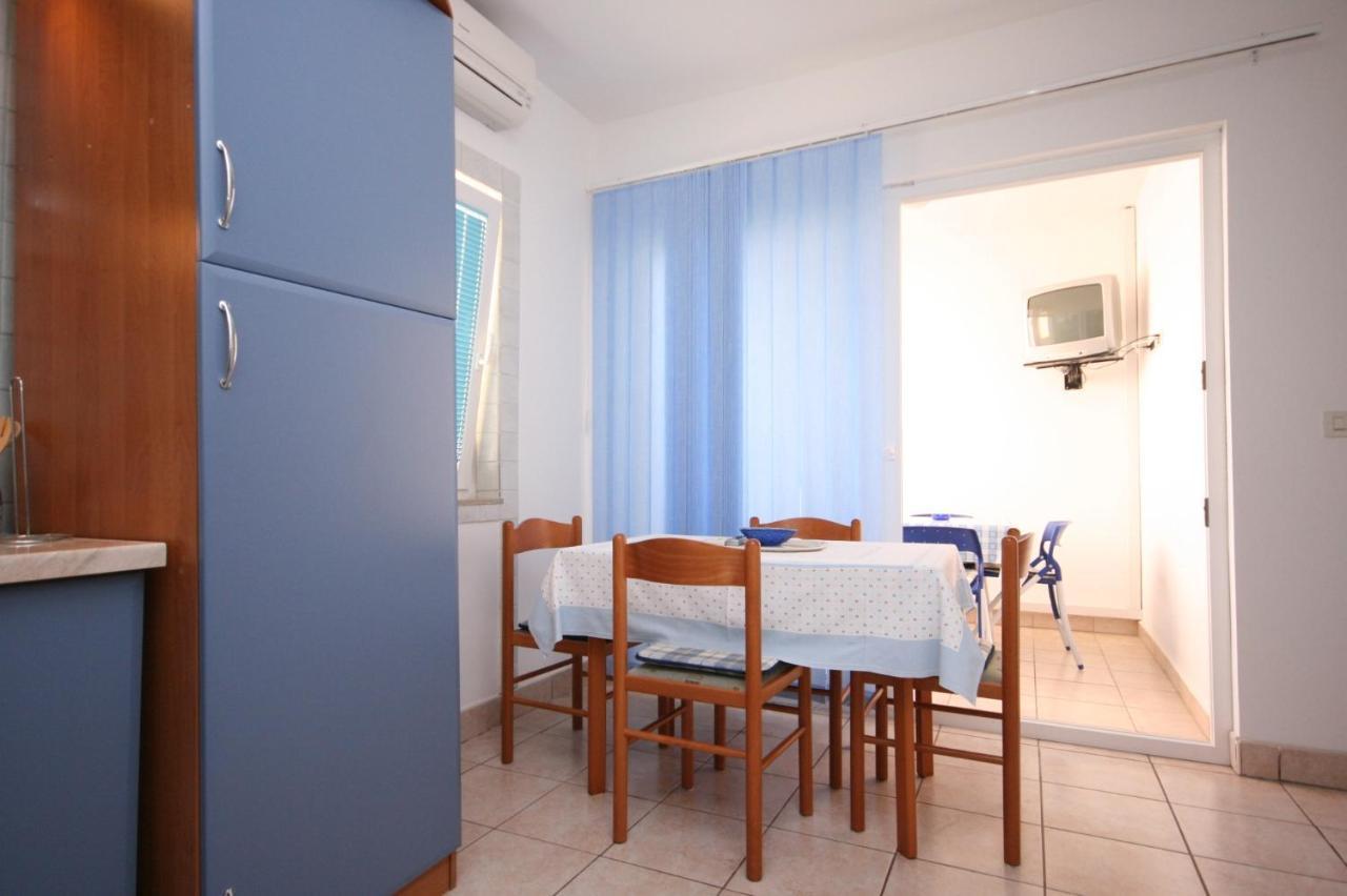 Apartments By The Sea Stara Novalja, Pag - 6301 מראה חיצוני תמונה