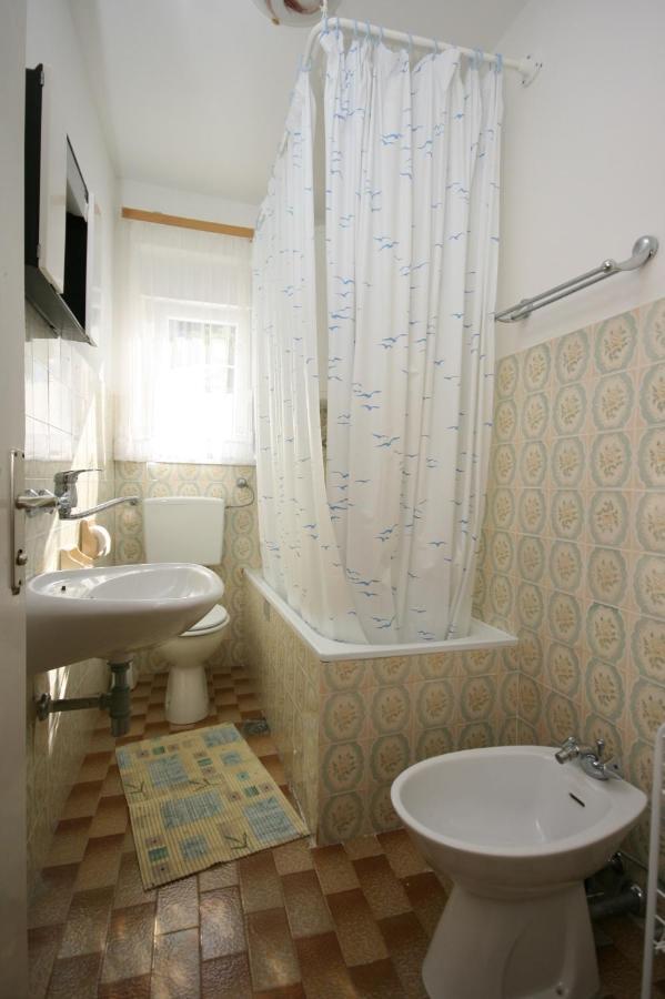 Apartments By The Sea Stara Novalja, Pag - 6301 מראה חיצוני תמונה