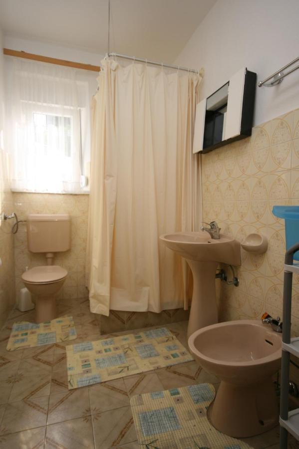 Apartments By The Sea Stara Novalja, Pag - 6301 מראה חיצוני תמונה